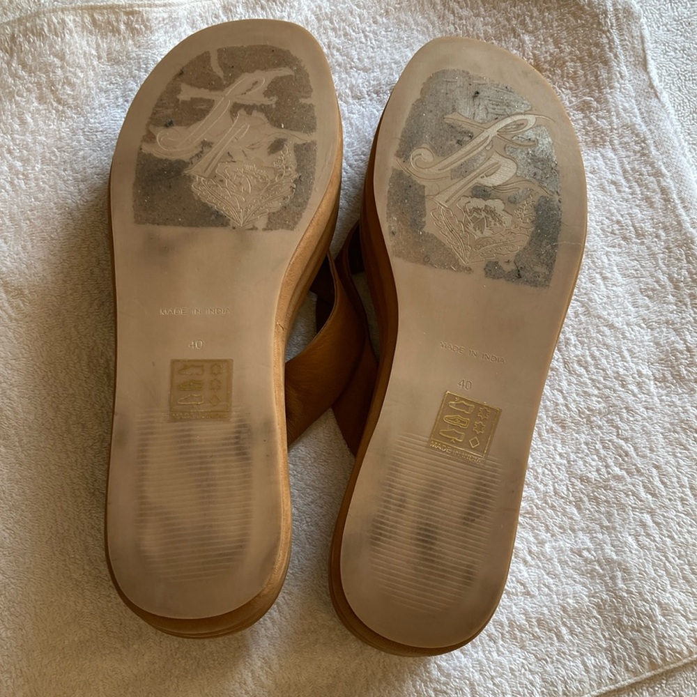 Free People Cognac Platform Thong Sandals - Picture 8 of 12